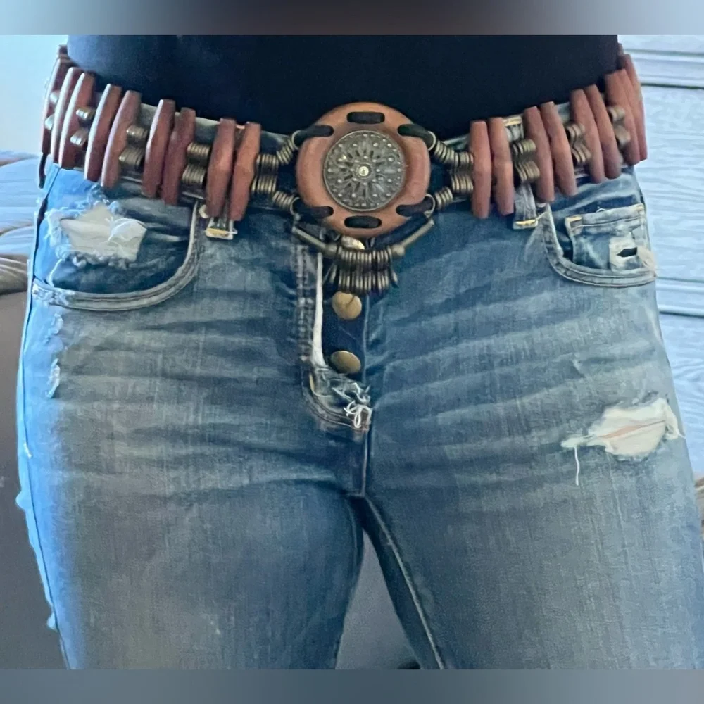 VIntage Women Belt Metal Medallion Wood Boho Western Coachella 37”